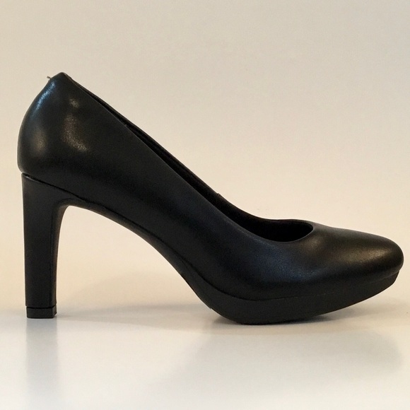 Clarks Black ‘Ambyr Joy’ Platform Pump - Picture 5 of 13